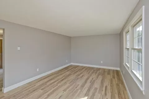 243 Murphy Ln, Chicopee, MA 01020 photo 15