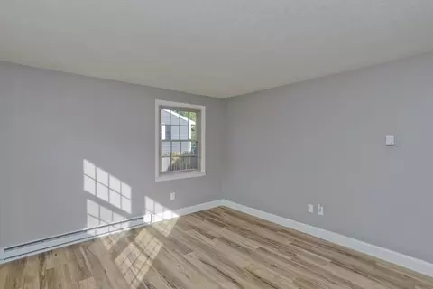 243 Murphy Ln, Chicopee, MA 01020 photo 21