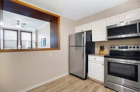 Kitchen - 235 State St #227, Springfield, MA 01103 photo 4 of 6