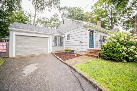 141 Whiting Ave, Dedham, MA 02026