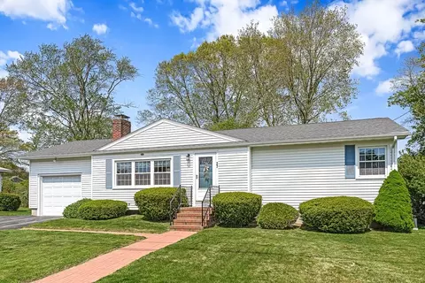 27 Cunniff Ave, Milford, MA 01757