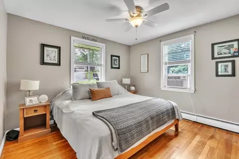 Bedroom - 64 Hillside Dr, Springfield, MA 01118 photo 1 of 5