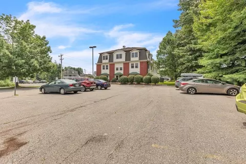 2 Mechanic St #R, Easthampton, MA 01027 photo 27