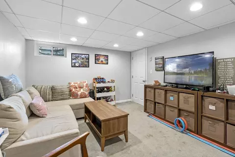Other - 2 Sargent St, Beverly, MA 01915 photo 7 of 8
