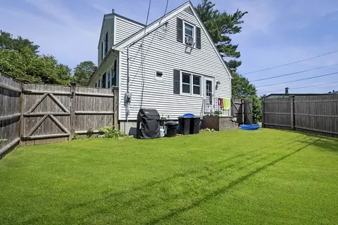 Exterior - 2 Sargent St, Beverly, MA 01915 photo 2 of 8