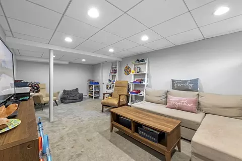 Other - 2 Sargent St, Beverly, MA 01915 photo 6 of 8