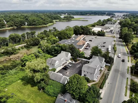 425 Main St #B, Wareham, MA 02571 photo 4