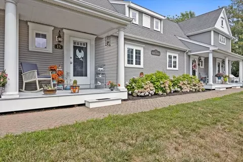 425 Main St #B, Wareham, MA 02571 photo 1