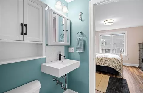 425 Main St #B, Wareham, MA 02571 photo 16
