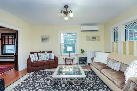 15 Larcom Ave, Beverly, MA 01915 photo 9