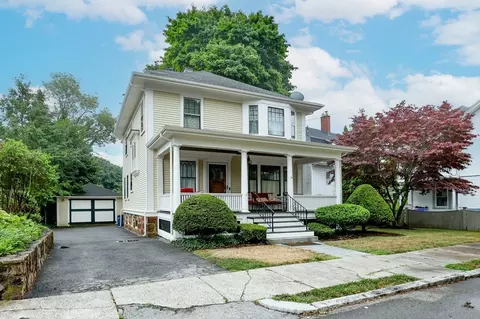 15 Larcom Ave, Beverly, MA 01915 photo 2