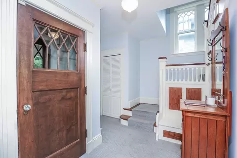 15 Larcom Ave, Beverly, MA 01915 photo 7