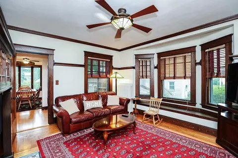 15 Larcom Ave, Beverly, MA 01915 photo 11
