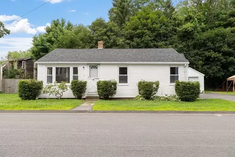32 Pond St, Gardner, MA 01440