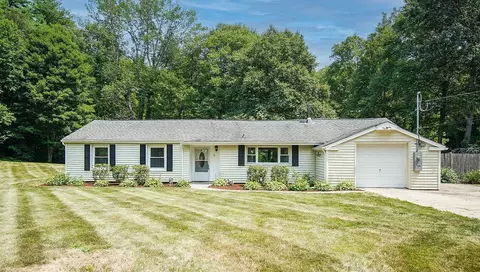 84 Clark Rd, Fiskdale, MA 01518