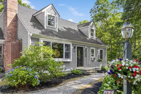 58 Saddleback Rd, Mashpee, MA 02649 photo 4