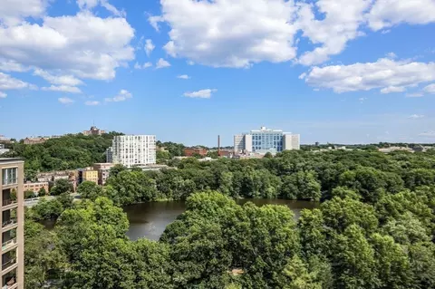 77 Pond Ave #1502, Brookline, MA 02445 photo 32