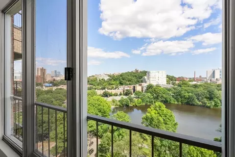 77 Pond Ave #1502, Brookline, MA 02445 photo 12