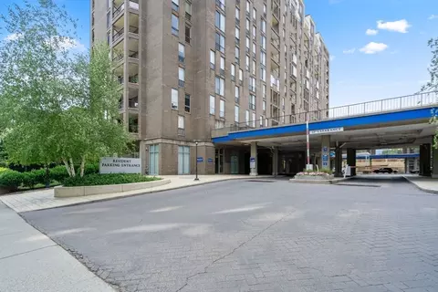 77 Pond Ave #1502, Brookline, MA 02445 photo 34