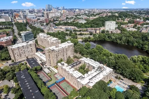 77 Pond Ave #1502, Brookline, MA 02445 photo 31