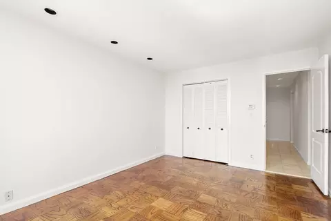 77 Pond Ave #1502, Brookline, MA 02445 photo 20