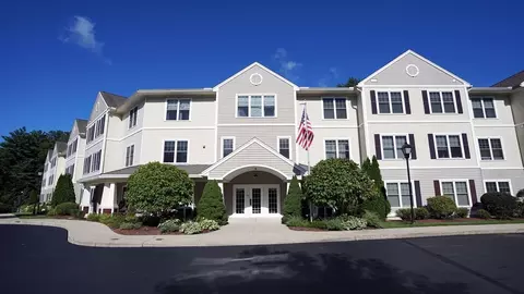 7 Crescent Way #114, Fiskdale, MA 01518