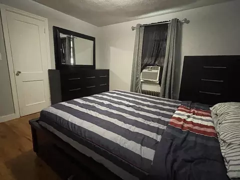 74 Huron St, Springfield, MA 01104 photo 17