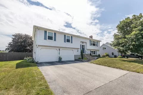 51 Spruceland Rd, Enfield, CT 06082