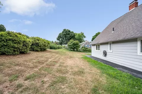 25 Davis Rd, Methuen, MA 01844 photo 7