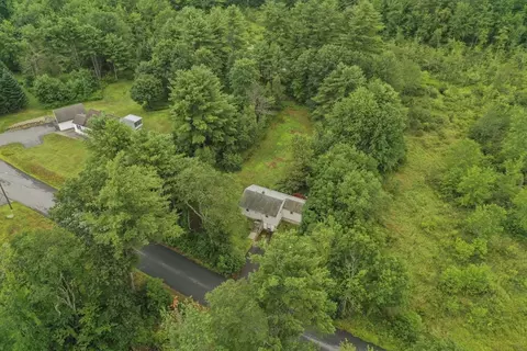 379 Whitney St, Gardner, MA 01440