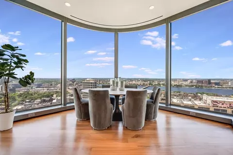 1 Dalton #3301, Boston, MA 02115