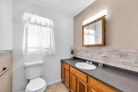 154 Cambridge St, Springfield, MA 01109 photo 13