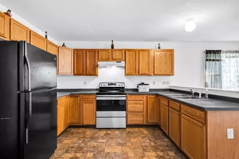 154 Cambridge St, Springfield, MA 01109 photo 8
