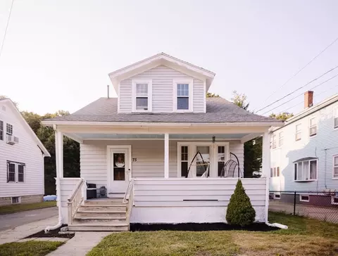 75 Shores, Taunton, MA 02780