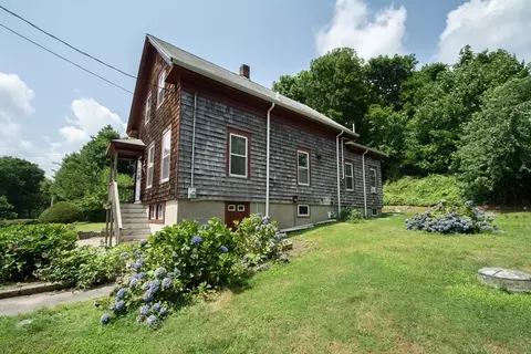 Exterior - 30 Pond St, Hull, MA 02045 photo 2 of 7