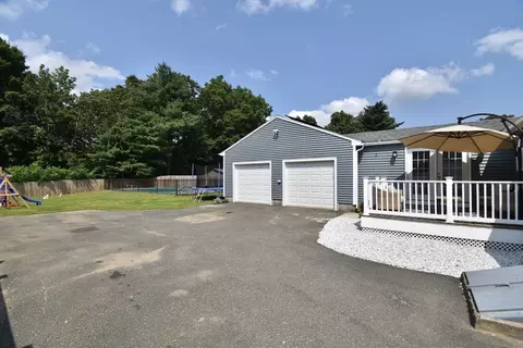 Other - 48 Gardens Dr, Springfield, MA 01119 photo 5 of 6