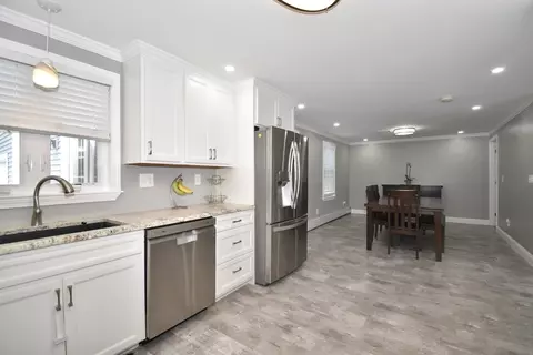 Kitchen - 48 Gardens Dr, Springfield, MA 01119 photo 1 of 4