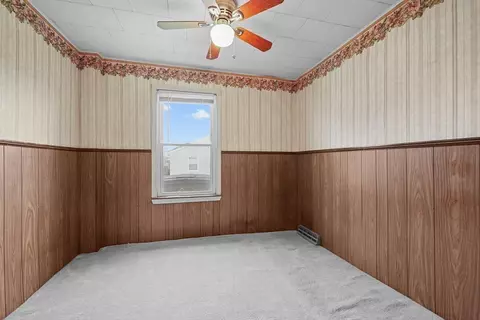 530 Dwelly St, Fall River, MA 02724 photo 23