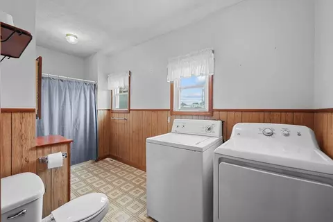 530 Dwelly St, Fall River, MA 02724 photo 20