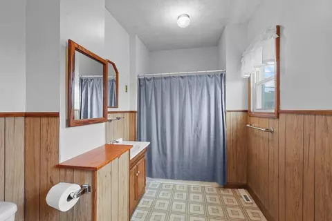 530 Dwelly St, Fall River, MA 02724 photo 21