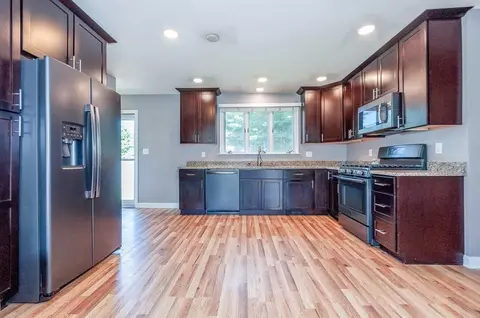 201 Peckham Rd, Acushnet, MA 02743 photo 7