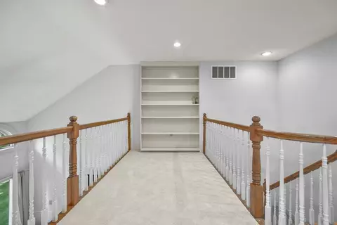 Entry Way - 26 Hickory Ln #26, Windham, NH 03087 photo 3 of 3