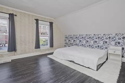 Bedroom - 711 Union St, Springfield, MA 01109 photo 1 of 7