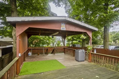 Exterior - 711 Union St, Springfield, MA 01109 photo 8 of 10