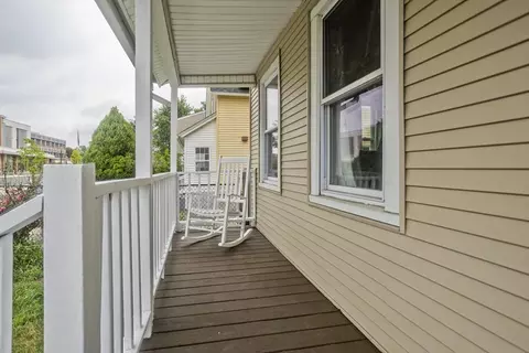 Exterior - 711 Union St, Springfield, MA 01109 photo 4 of 10