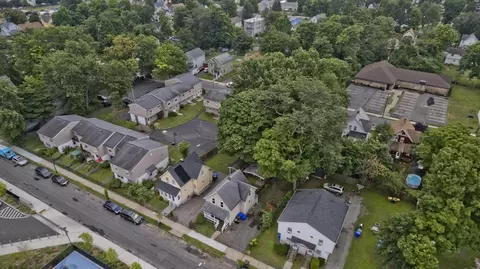 View/Area - 711 Union St, Springfield, MA 01109 photo 5 of 5