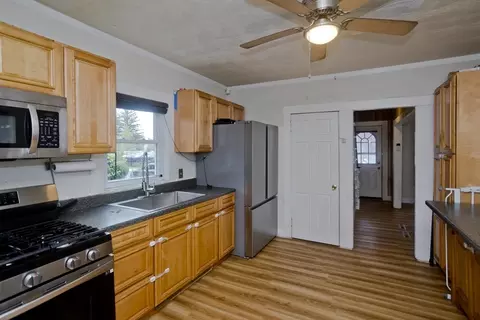 Other - 711 Union St, Springfield, MA 01109 photo 2 of 9