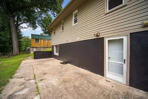90 Hillside Dr, Springfield, MA 01118 photo 26
