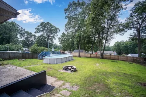 90 Hillside Dr, Springfield, MA 01118 photo 30