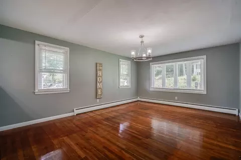 90 Hillside Dr, Springfield, MA 01118 photo 10
